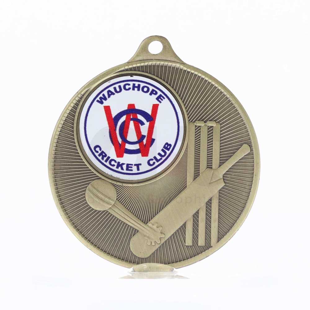Universal Logo Medal Gold 50mm - Cricket